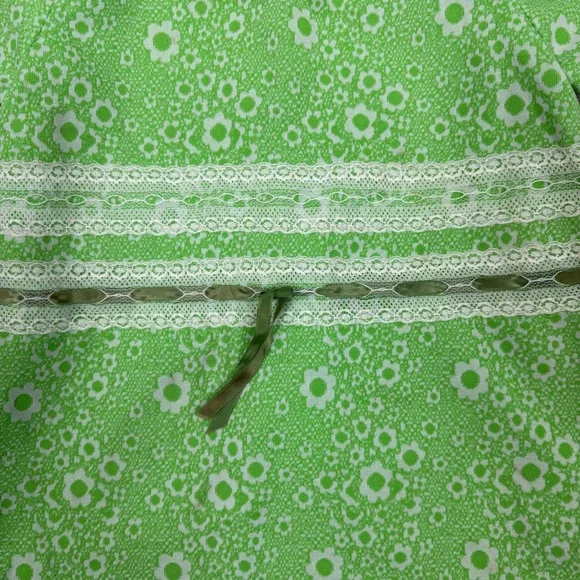 Vintage Handmade Girls 3T Green Floral Lace Shift Dress Short Sleeve Retro 70s - Picture 4 of 14